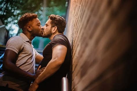 What Is Gay Cruising How To Start