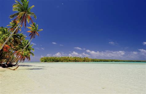 Rakahanga atoll, Cook Islands - Ultimate guide (January 2025)