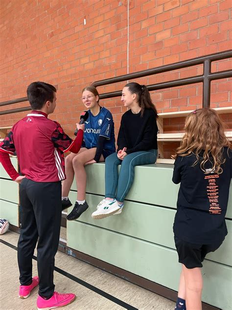 Radio Bochum Zu Gast Beim Usc Usc Bochum Faustball Und Turnen