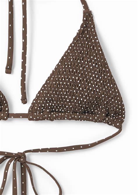 SMOCKED DOT TRIANGLE BIKINI TOP BROWN 에스이오