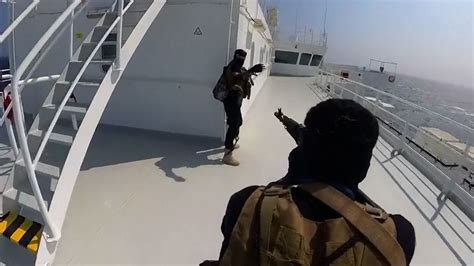 Watch Houthi Rebels Seize Israeli Linked Cargo Ship In Red Sea