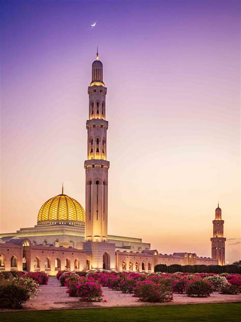 Sultan Qaboos Grand Mosque, Muscat , Oman, Arabian Peninsula, Asia