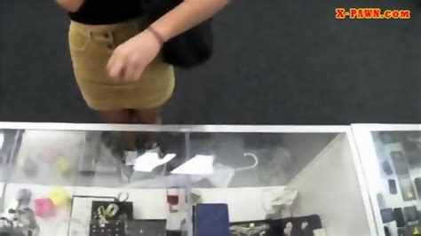 College Girl Flashes Her Tits At The Pawnshop For Money