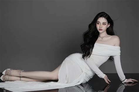 Chi M Ng Ng Body B C L A C A Hot Girl H Th Nh Titanic N I M I Th C Chia S