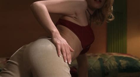 Naked Elisha Cuthbert In The Girl Next Door