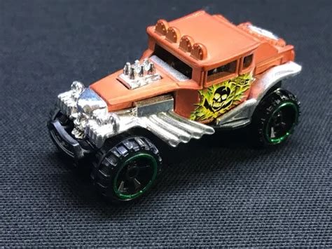 HOT WHEELS BAJA Bone Shaker Collectable Scale 1 64 EUR 4 21 PicClick IT