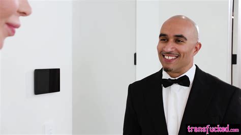 Shemales Wedding Day Is Day For Anal And She Cheated On Her Future Husband