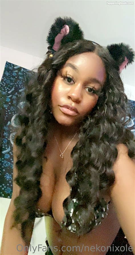 Nekonixole Nekoonicolee Nude OnlyFans Leaks Fappening FappeningBook