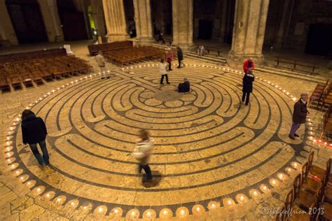 Pin On France Chartres Labyrinth Cathedral