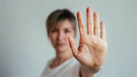 Koja Je Najprimjerenija Kazna Za Spolno Uznemiravanje Pogledajte Kako