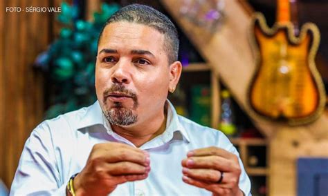 Ativista Gay E Pai De Santo Fala Sobre Preconceito E Espiritualidade No Acre Ac Horas