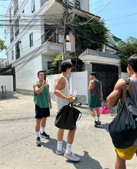 Tài tử Vì sao đưa anh tới bất ngờ xuất hiện tại Nha Trang khoe body hot hòn họt còn nóng