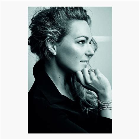 Кольцо с большим камнем, которое заметно даже на расстоянии — покупка ...