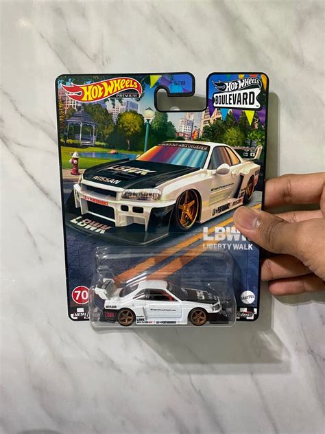 Hot Wheels Boulevard Lb Er Super Silhouette Nissan Skyline White Hobbies Toys Toys Games