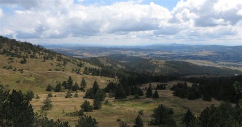 Vazduh u ovom planinskom centru bogat je jodom Divčibare nude i skijanje i uživanje u prirodnim