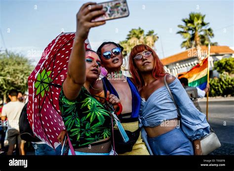 Marcha Por El Orgullo Gay Manifestaci N Por Igualdad Y Respeto A Comunidad Lgb L Sbico Gay