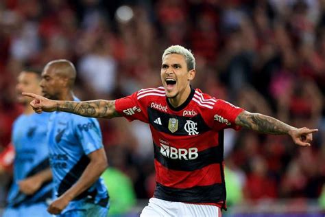 Flamengo Vence O Athletico De Virada E Consegue A Vantagem Nas Quartas