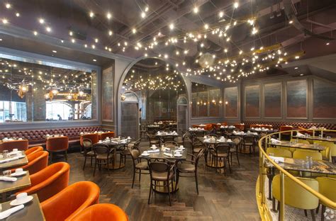 151 North Franklin, 151 N Franklin St | JLL Properties - US