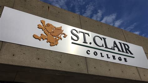 St Clair College To Require Vaccines For Students Living On Campus And