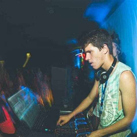 Stream We Want Some Pussy Vs Bounce Generations Vs Raveology Vs Up Town Funk By HeyDan