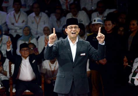 Debat Capres Pertama Pemilu Tahun 2024 Di Gedung KPU Teritorial