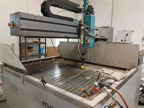 Flow Mach 2 1313b Waterjet Cutters Machine Hub