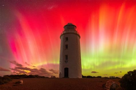 Tasmania Experiences Stunning Aurora Australis Light Show After