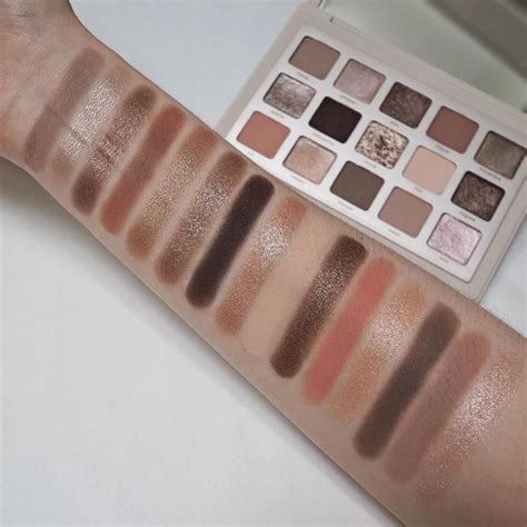 Natasha Denona I Need A Nude Palette Swatches