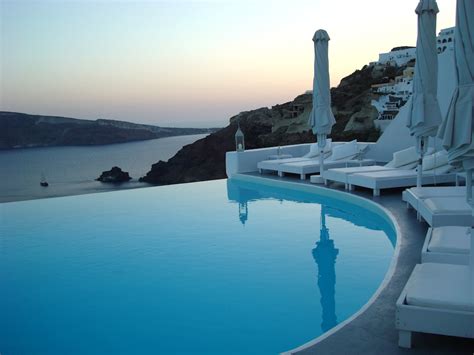 Passion For Luxury Superb Katikies Hotel In Oia Santorini Greece