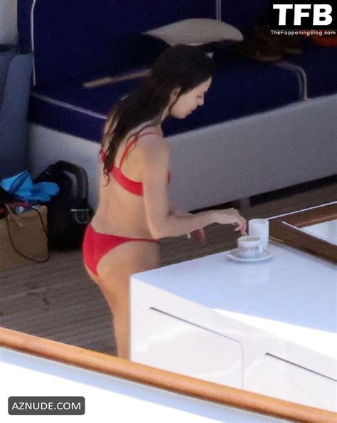 Eva Longoria Sexy Seen Showcasing Her Stunning Figure And Ass Crack In A Red Bikini On Holiday