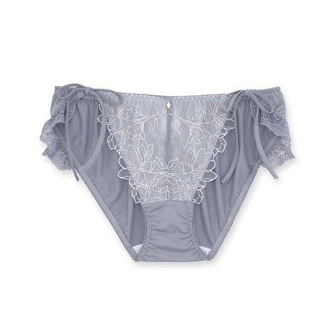 フランデランジェリー fran de lingerie 軽やかに揺れるチュールフラワー 可愛くて楽ちんな紐ショーツ ノーブルティアラブラ