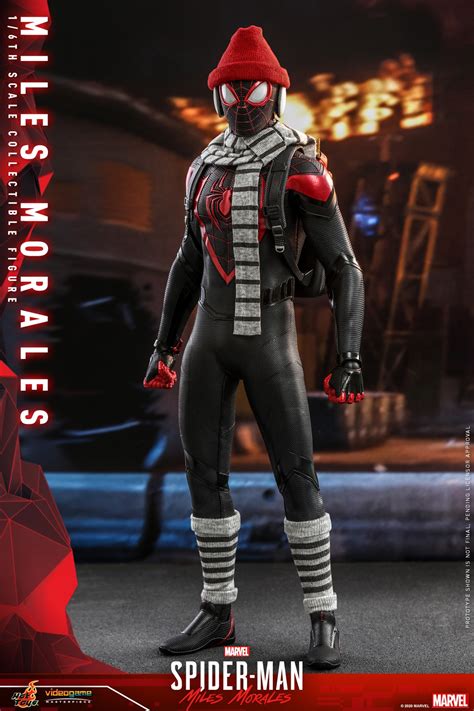Hot Toys lança sua versão na escala 1 6 do Miles Morales do jogo da Sony Universo Marvel 616