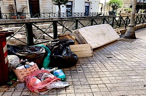 Siracusa Degrado E Mancanza Di Senso Civico Avanzano Inesorabili