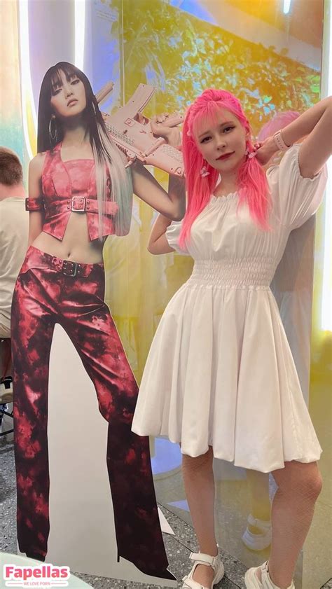 Helllo Kitties Aka Kittie Meo Aka Kittiemeowsie Nude Leaks OnlyFans