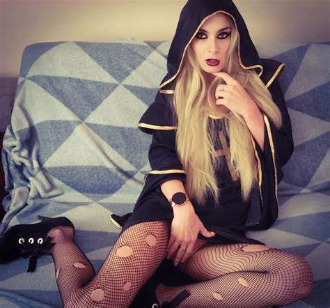 Halloween Horny Nun Nude Pics XHamster