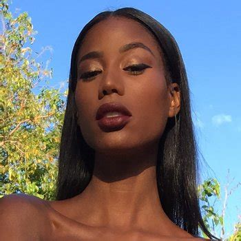 Jazzma Kendrick Babe Page Watch This Adult Model On FreeOnes