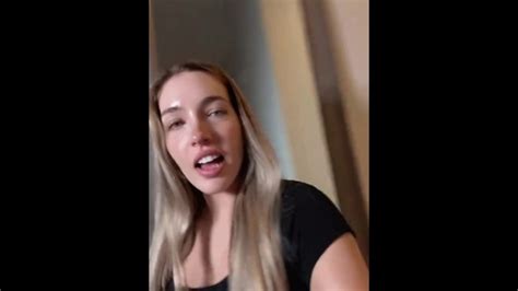 Blonde Babe Shows Off Her Peaches Pornhub