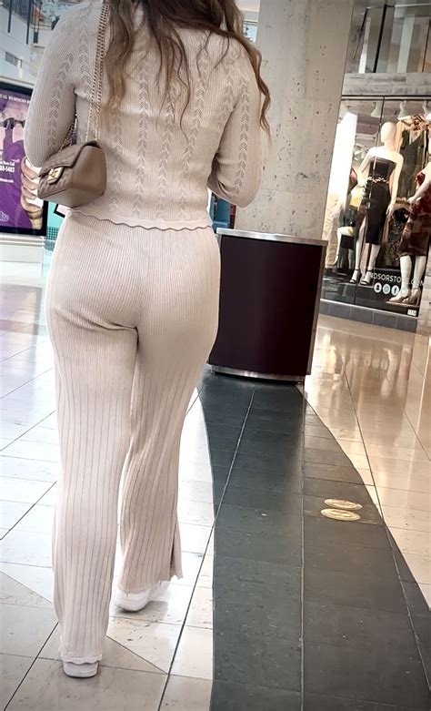 Choose One Caked Up Latina In Leggings Vs Pretty Pawg In Perfect