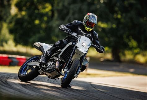 BMW R 1200 R Naked bike o jakim nie śniliśmy Wady i zalety opinie dane techniczne