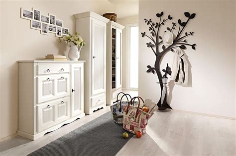 Настенные деревянные вешалки в прихожую (45 фото): конструкции из ...