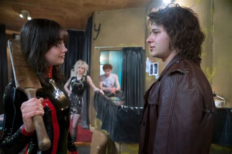 Dühből drogokból de főleg dizájnból épült volna fel a Sex Pistols 24 hu