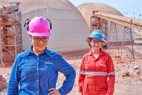 Peñoles y Fresnillo plc reconocen el legado de mujeres mineras