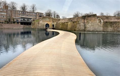accoya floating bridge  netherlands