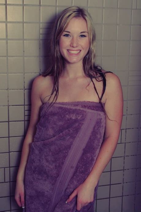 Towel Porn Pics Naked Photos PornPics