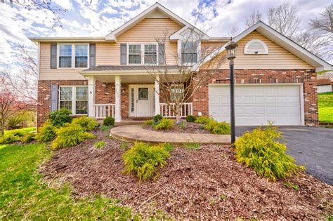 2692 Marshfield Dr Upper St Clair Pa 15241 Mls 1599186 Howard Hanna