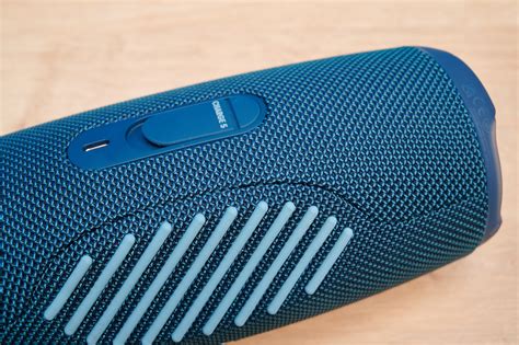 JBL Charge 5 vs. JBL Charge 5 WiFi: Lohnt sich der Aufpreis für das ...