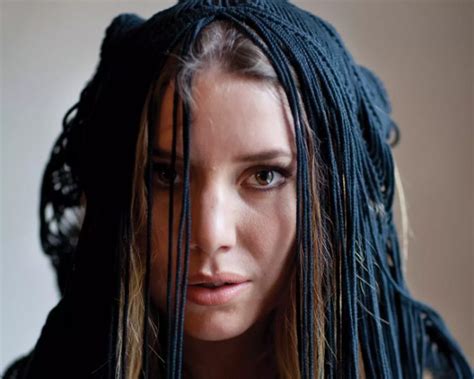 Lykke Li Lança As Inéditas Two Nights E Sex Money Feelings Die