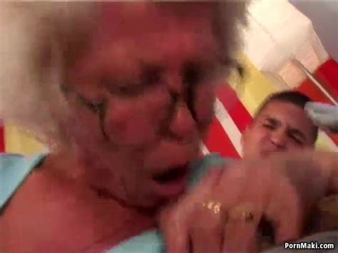 Granny Effie Fucks Hairy Hairy Porn By Real Granny Porn Xhamster