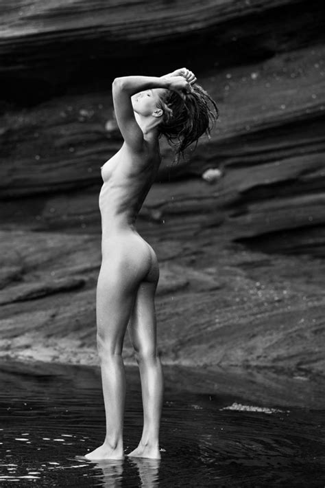 Caroline Kelley Nude 5 Photos TheFappening