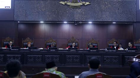 Sidang Putusan Dismissal Mk Phpu Pileg Vlix Id